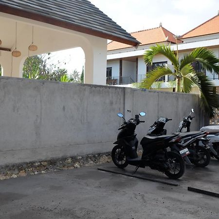 Dipenida Bali Hotel Batununggul Ngoại thất bức ảnh