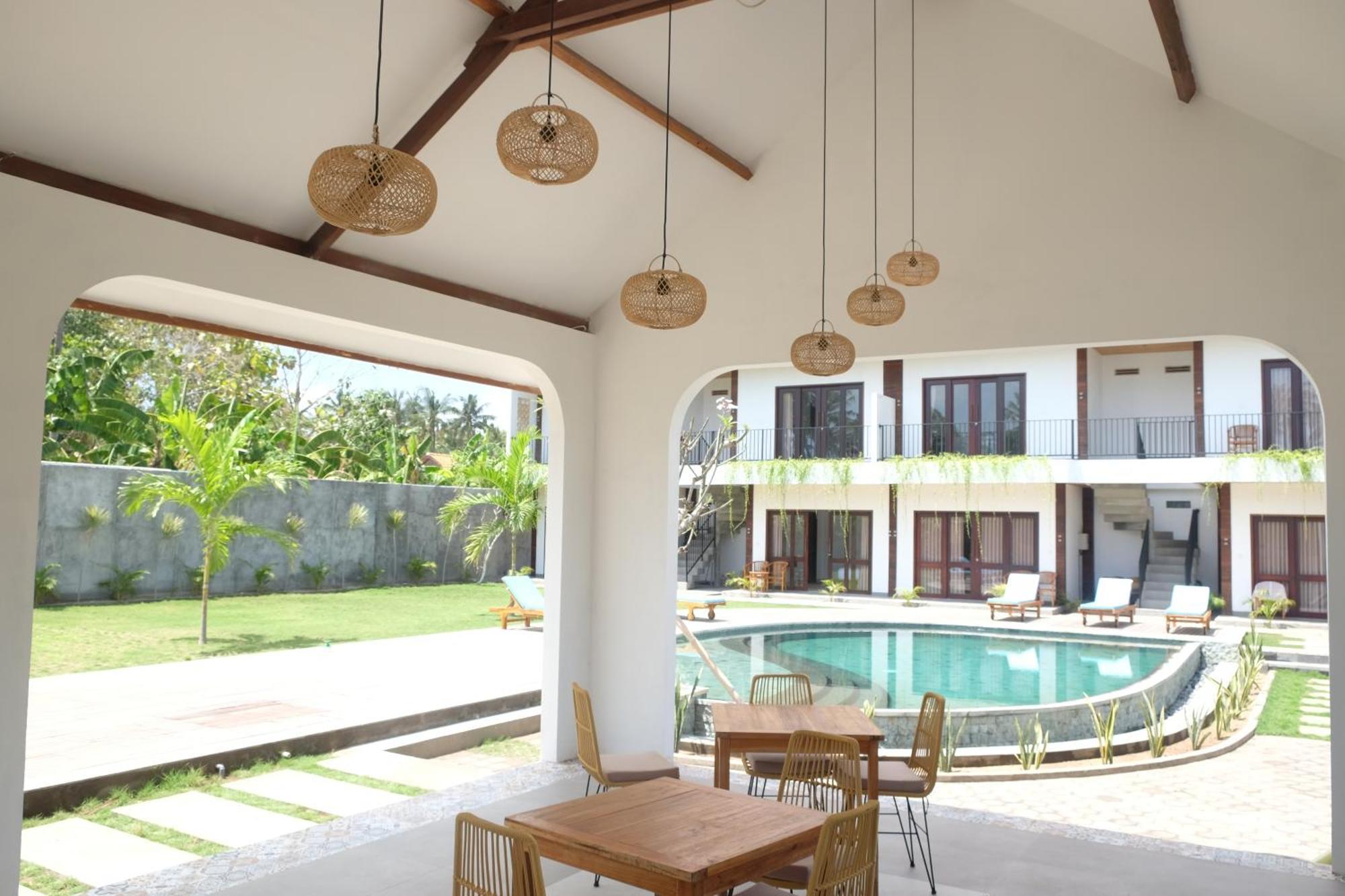 Dipenida Bali Hotel Batununggul Ngoại thất bức ảnh